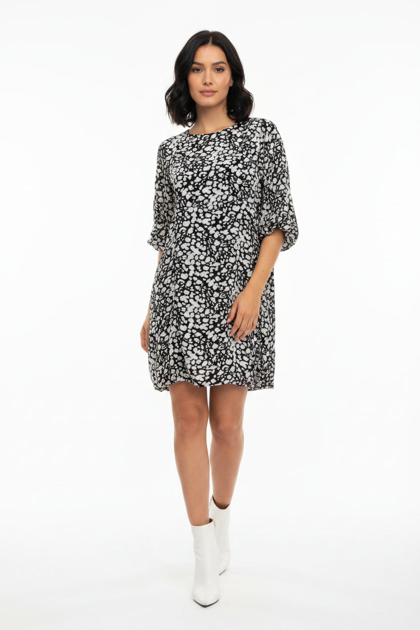 Black - grey slit sleeves